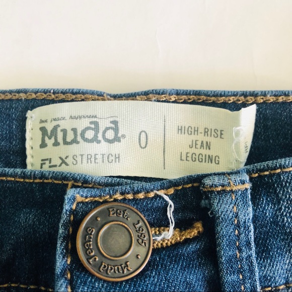 Mudd High Rise Destructed Jeans - Womens 0 - Picture 2 of 5